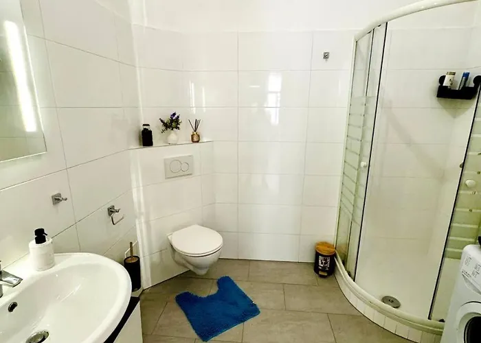 Charming - Close To Attractions Mz17b Apartment