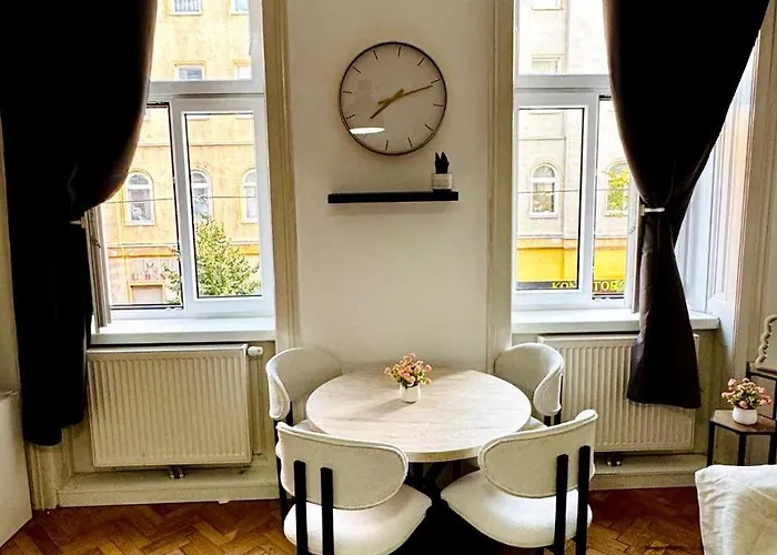 Charming - Close To Attractions Mz17b Apartment *