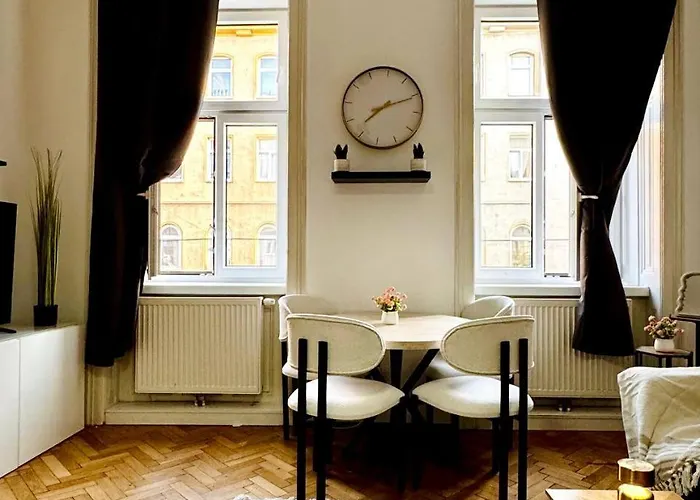 Apartment Charming - Close To Attractions Mz17b Vienna